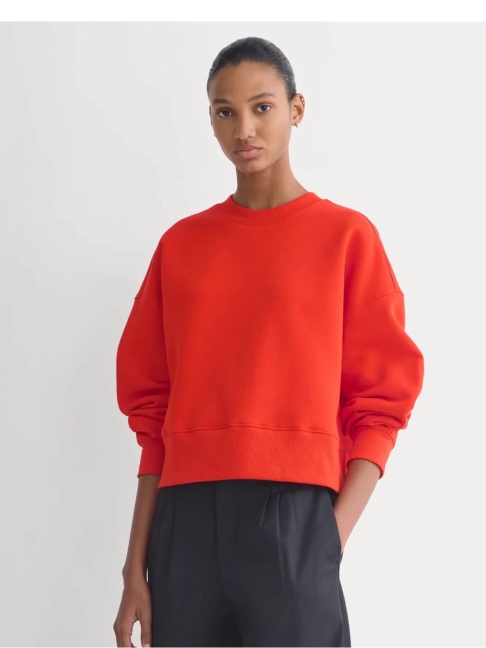 Everlane Women’s Luxe Fleece Sweatshirt - Picture 2 of 5